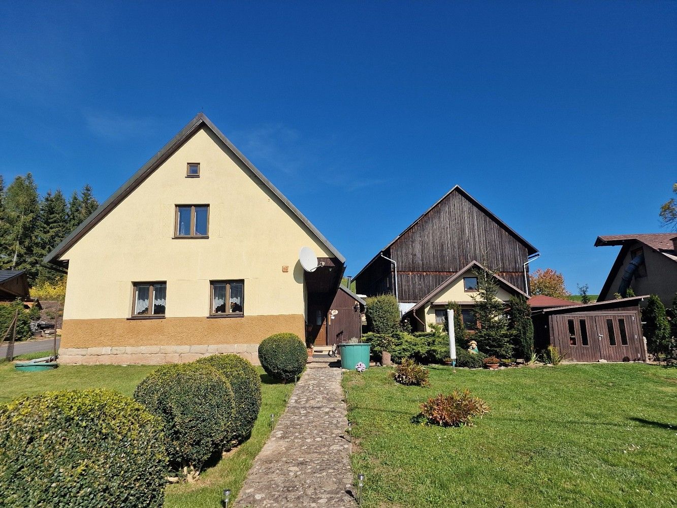 Rodinné domy, Studenec - Zálesní Lhota, okres Semily, 219 m² - 2
