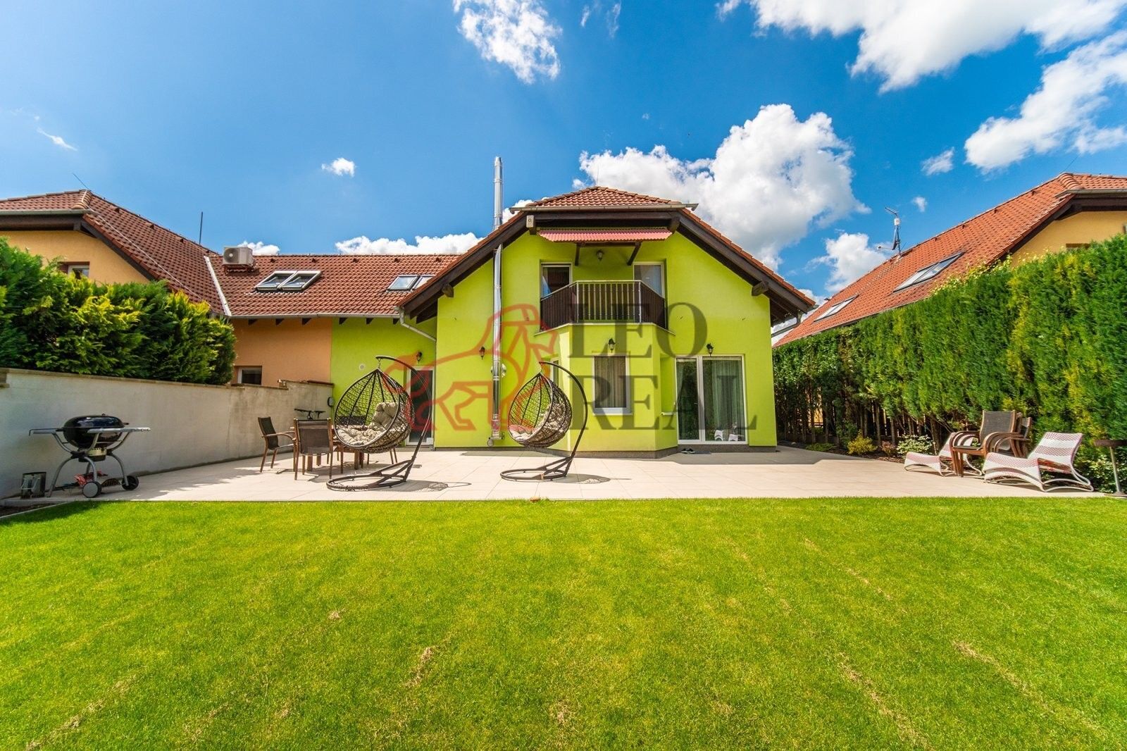 Rodinné domy, Máchova, Velké Přílepy, 204 m²