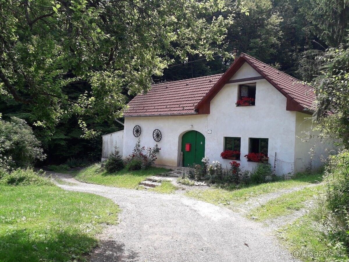 Chaty, 987 65, Slovensko - 1