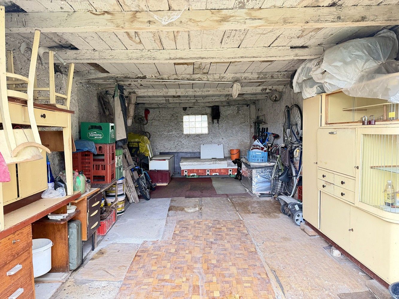 Garáže, Pivovar, Černčice, okres Louny, 31 m² - 2