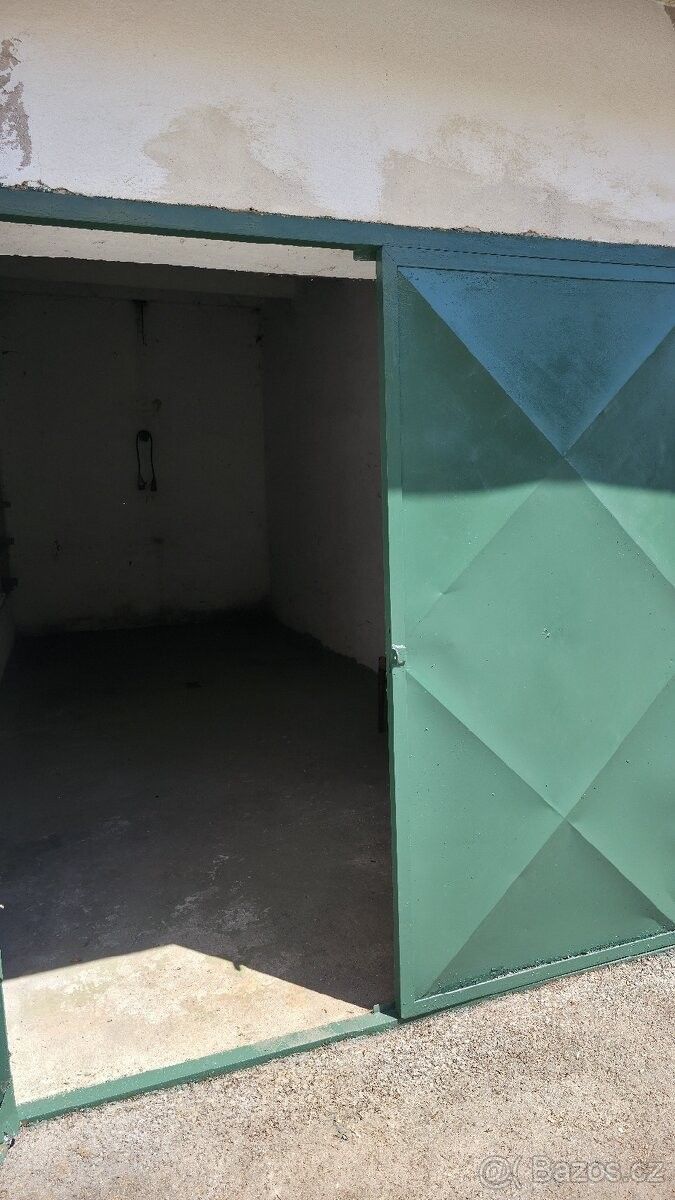 Garáž · Kaplice, 382 41 - 3