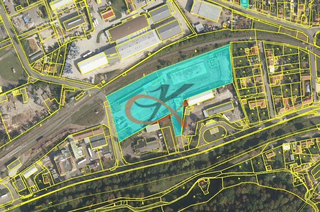 Prodej komerční - Bojkovice, 952 m²