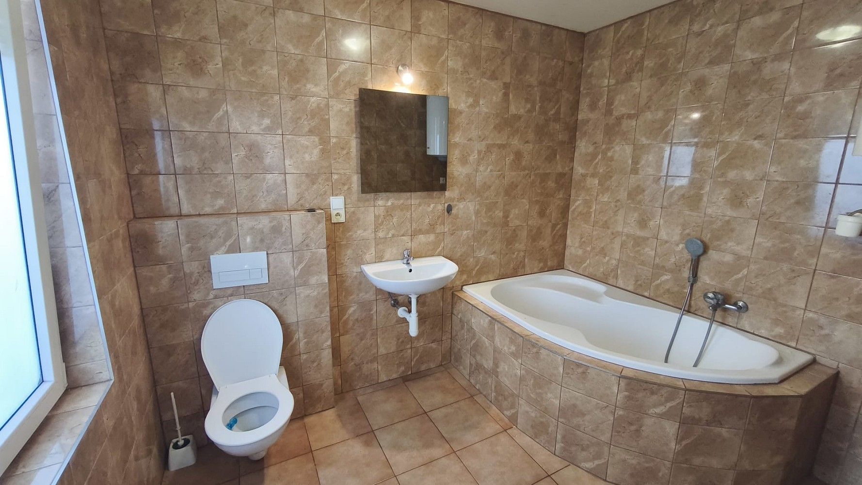 Byt 1+kk · 39 m² · Dobříš, okres Příbram, Středočeský kraj - 4