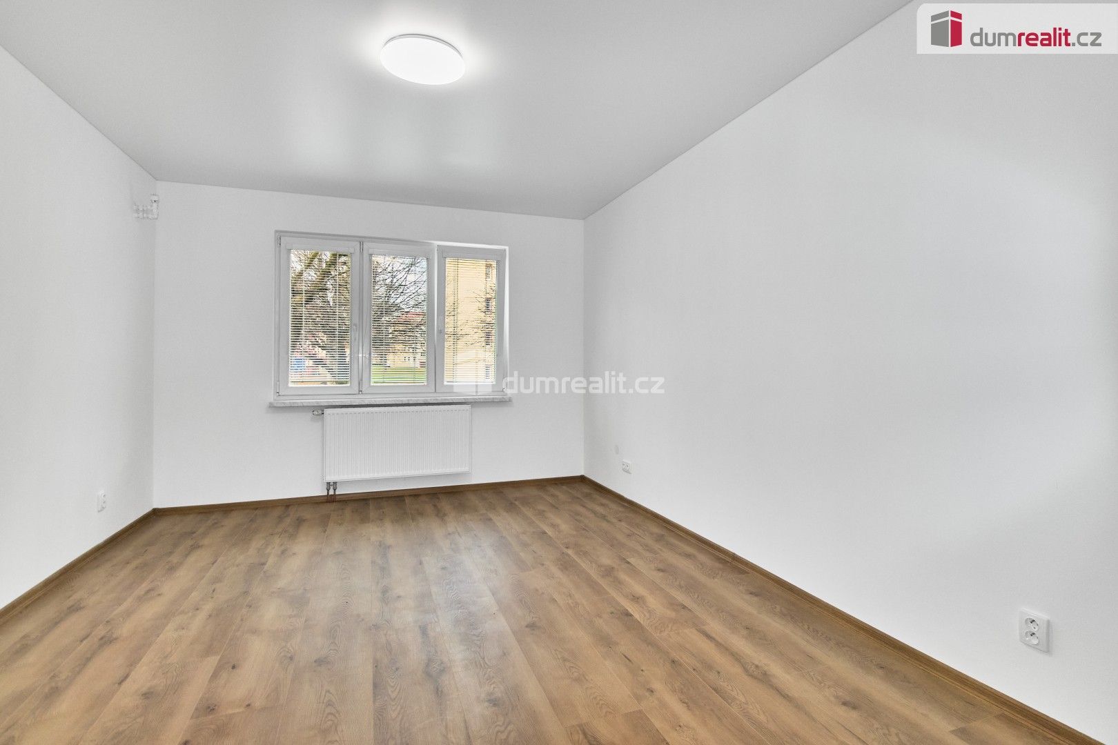 Prodej byt 2+1 - Mánesova, Ostrov, 69 m²