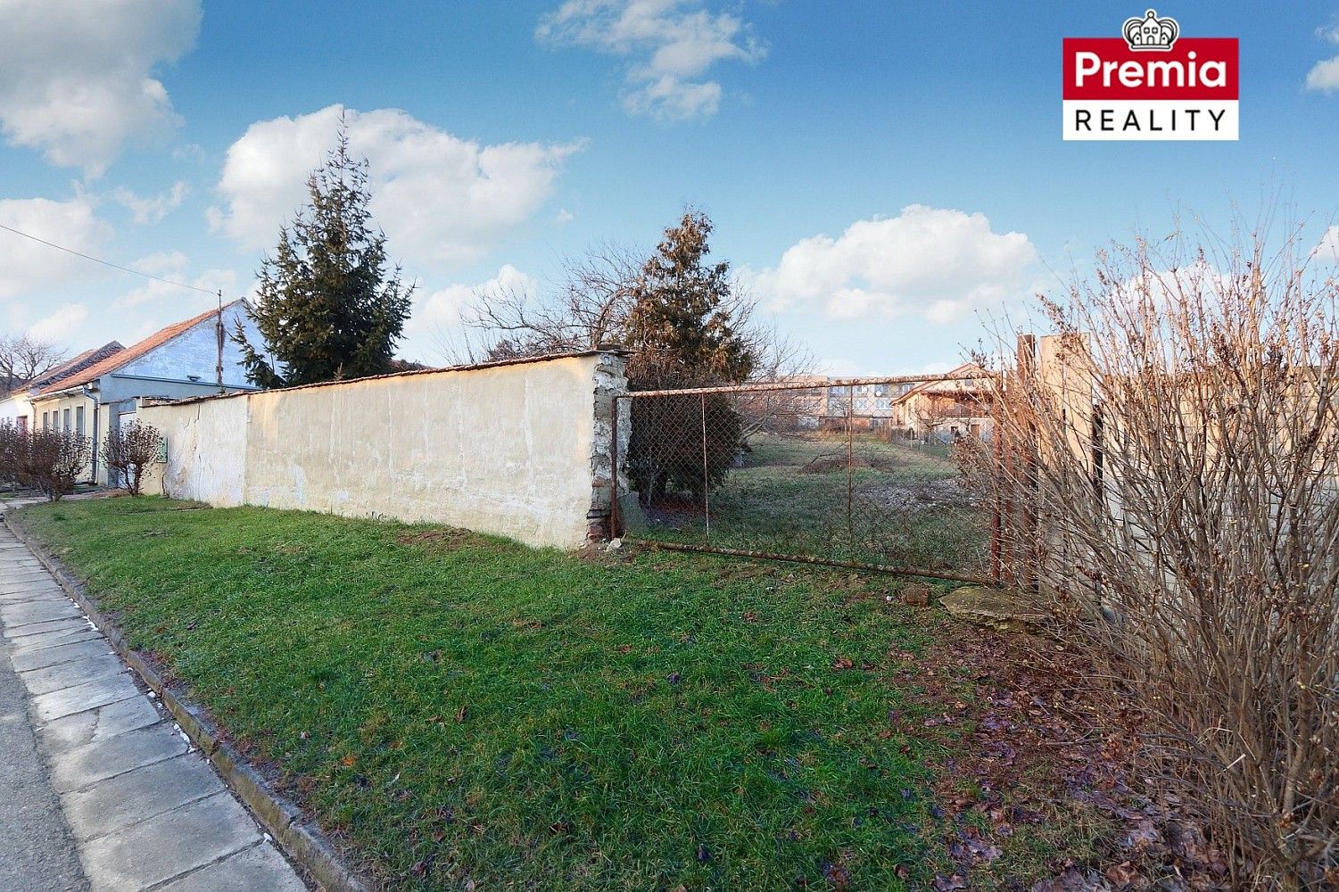 Pozemek pro bydlení, 656 m²