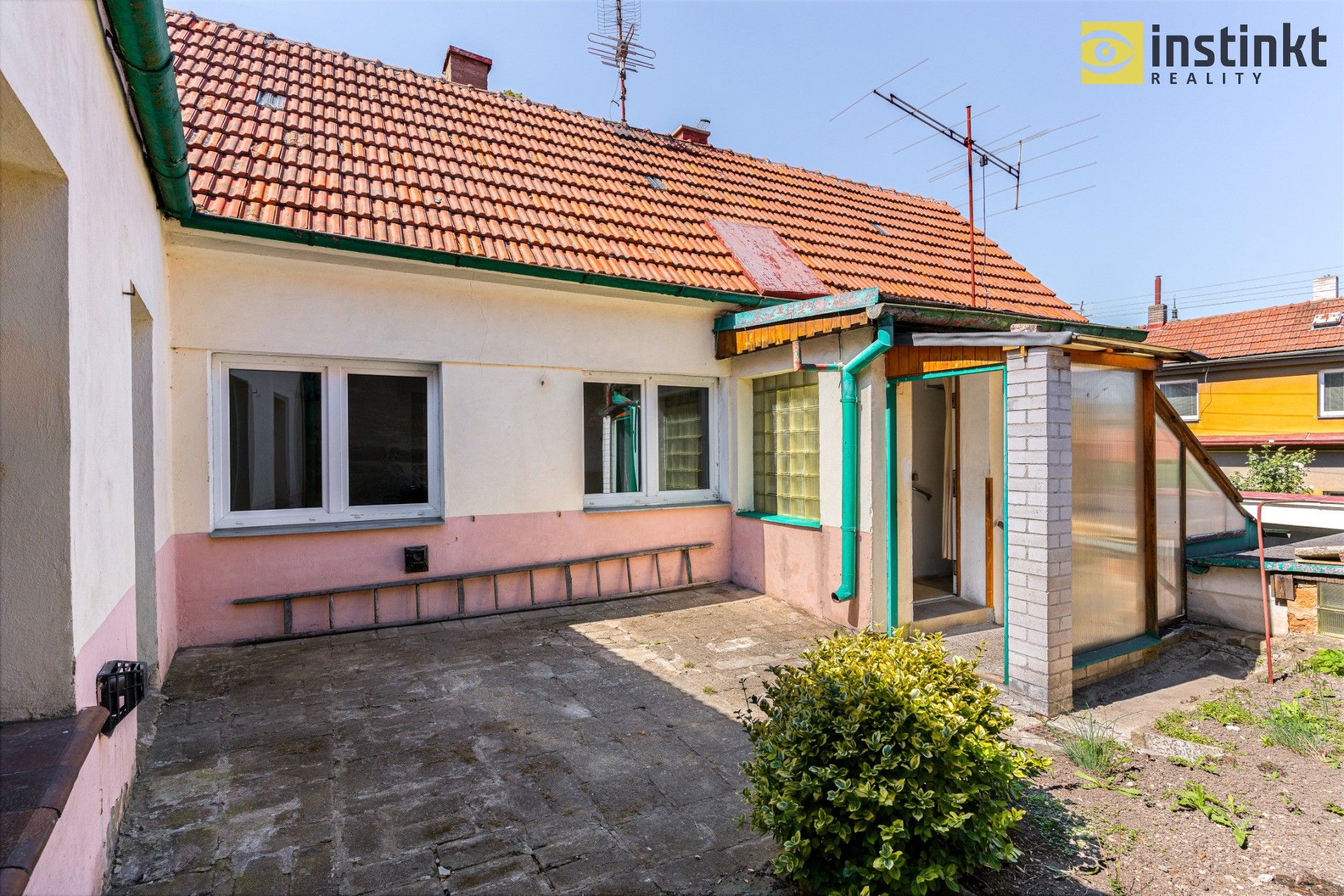 Rodinné domy, Hlavní, Tuchoměřice, 70 m²