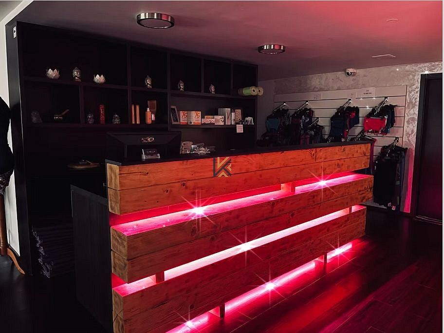 Obchodní prostory · 360 m² · Praha - Vinohrady, okres Praha 3, Hlavní město Praha - 3