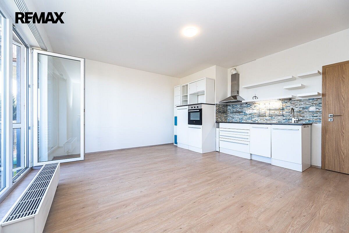 1+kk, Ječná, Hostivice, okres Praha-západ, 32 m² - 1