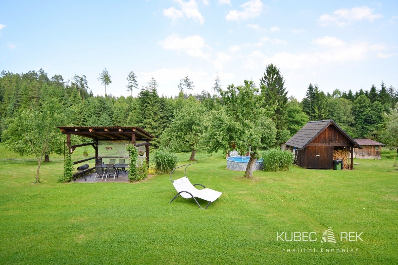 Prodej rodinný dům - Vlčeves, 95 m²