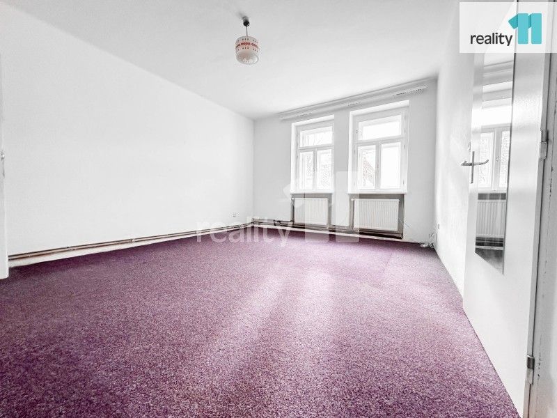 Byt 2+1 · 75 m² · náměstí Svobody, Chropyně - 3