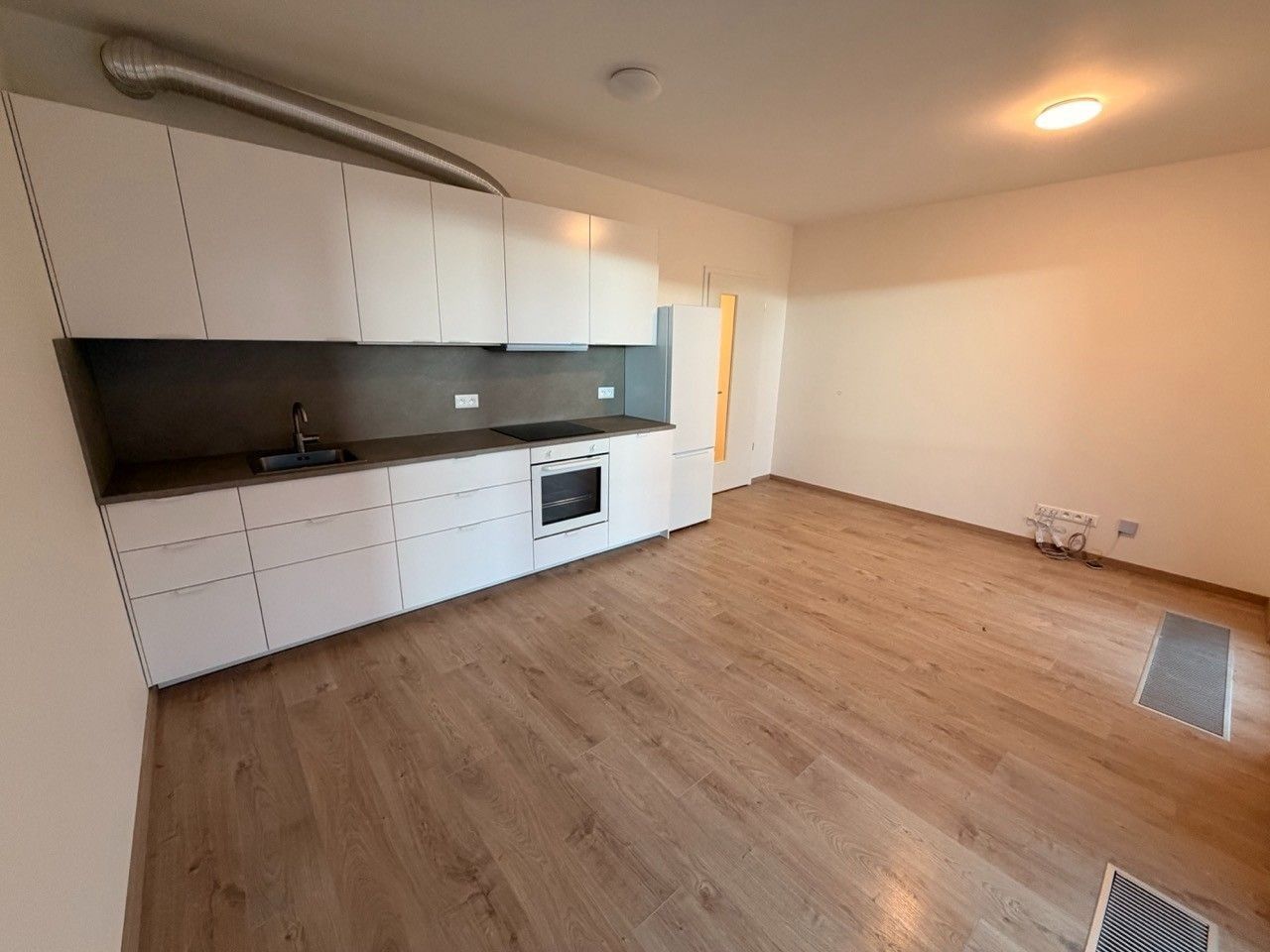 2+kk, Haenkeho, Praha - Řeporyje, 40 m²