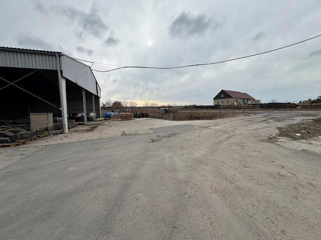 Výrobní prostory · 4 782 m² · Chrast, okres Chrudim, Pardubický kraj - 4