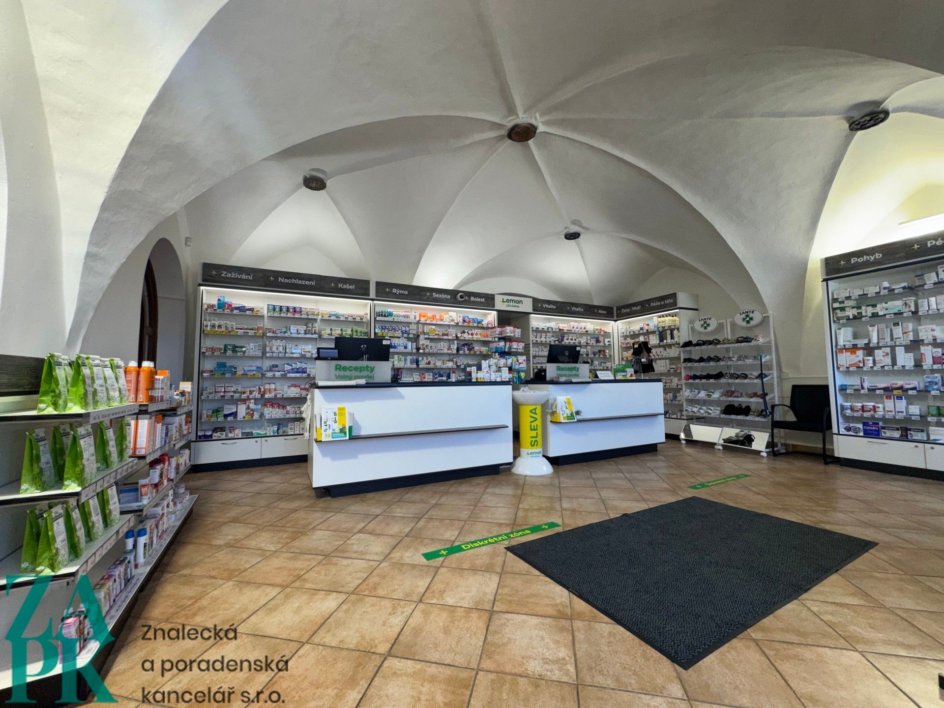 Obchodní prostory, nám. T. G. Masaryka, Moravská Třebová, 226 m² - 2