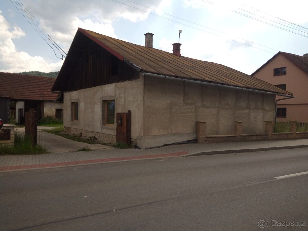 Prodej dům - Nový Hrozenkov, 756 04, 38 000 m²