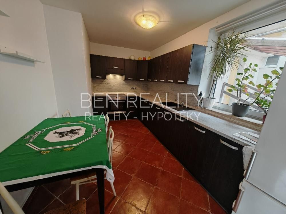 Pronájem byt - Mysločovice, 763 01