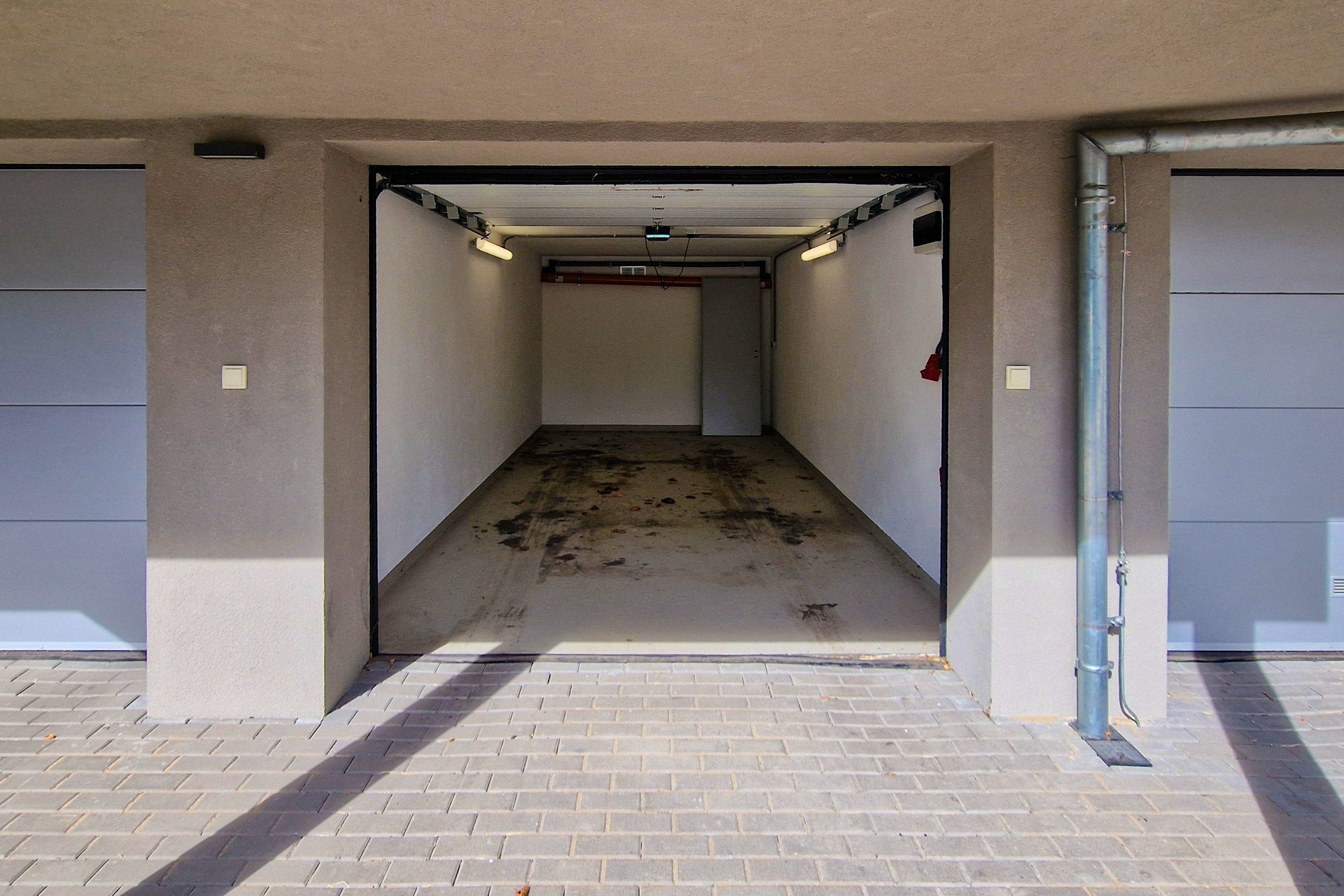 Garáž, 20 m²