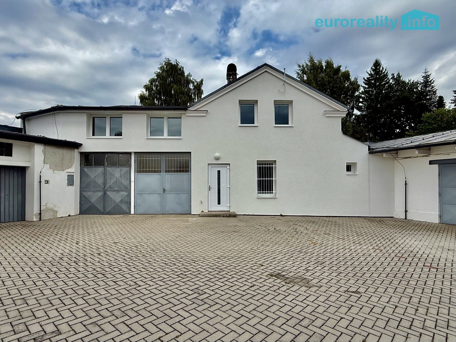 Obchodní prostory, U Mlékárny, Mariánské Lázně, 175 m²