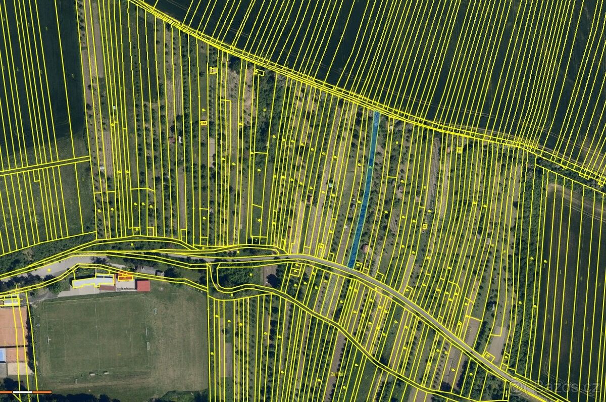 Prodej zahrada - Hluk, 687 25