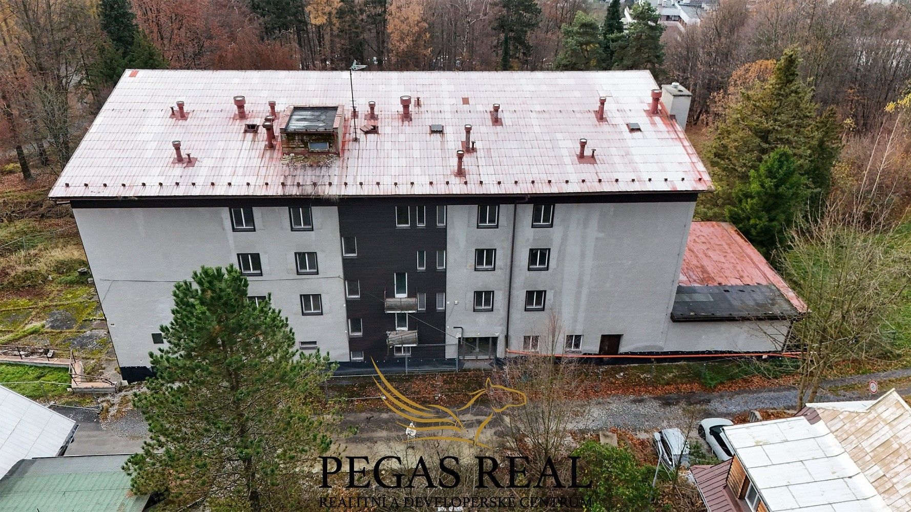 Prodej činžovní dům - Rožnov pod Radhoštěm, okres Vsetín, Zlínský kraj, 4 963 m² - 5