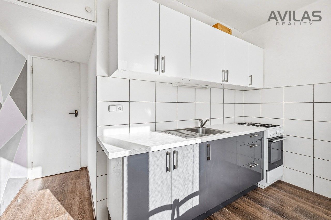 1+1, Moldavská, Praha, 41 m² - 2
