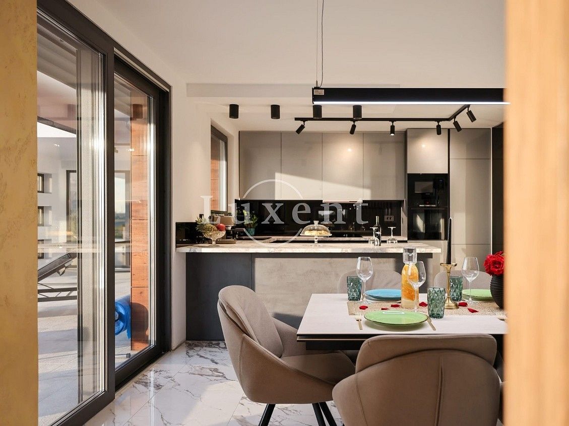 Rodinný dům · 300 m² · Privlaka, Chorvatsko - 4