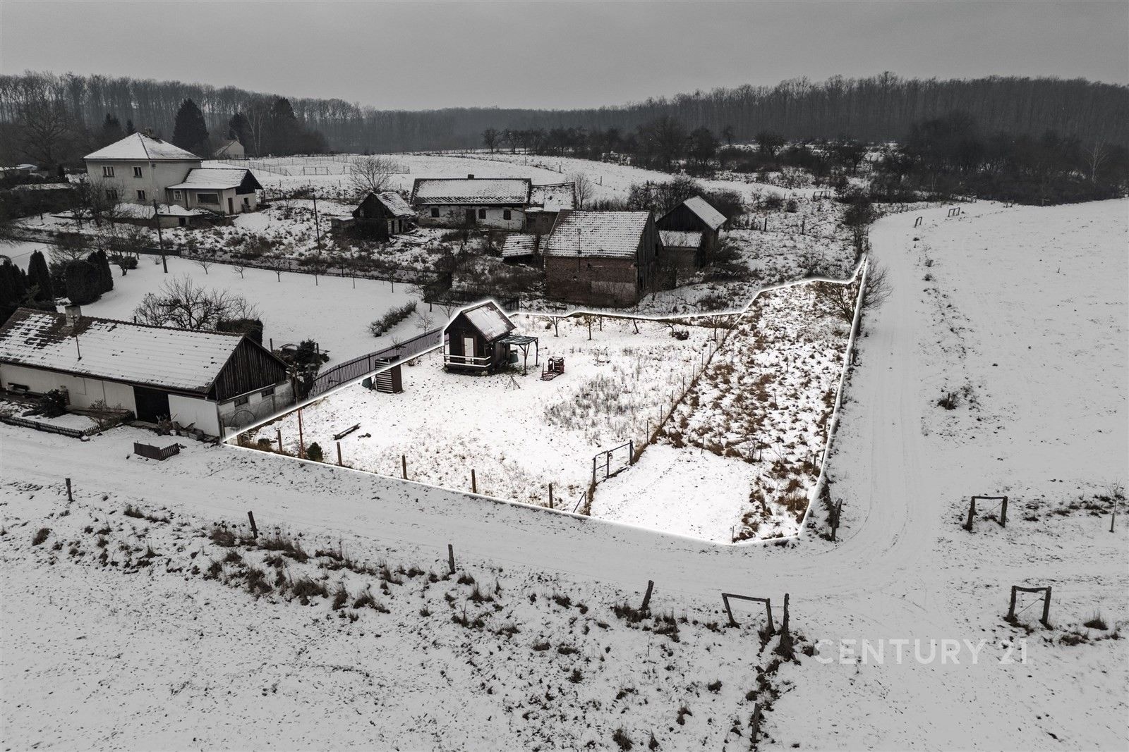 Prodej pozemek pro bydlení - Hasina, Rožďalovice