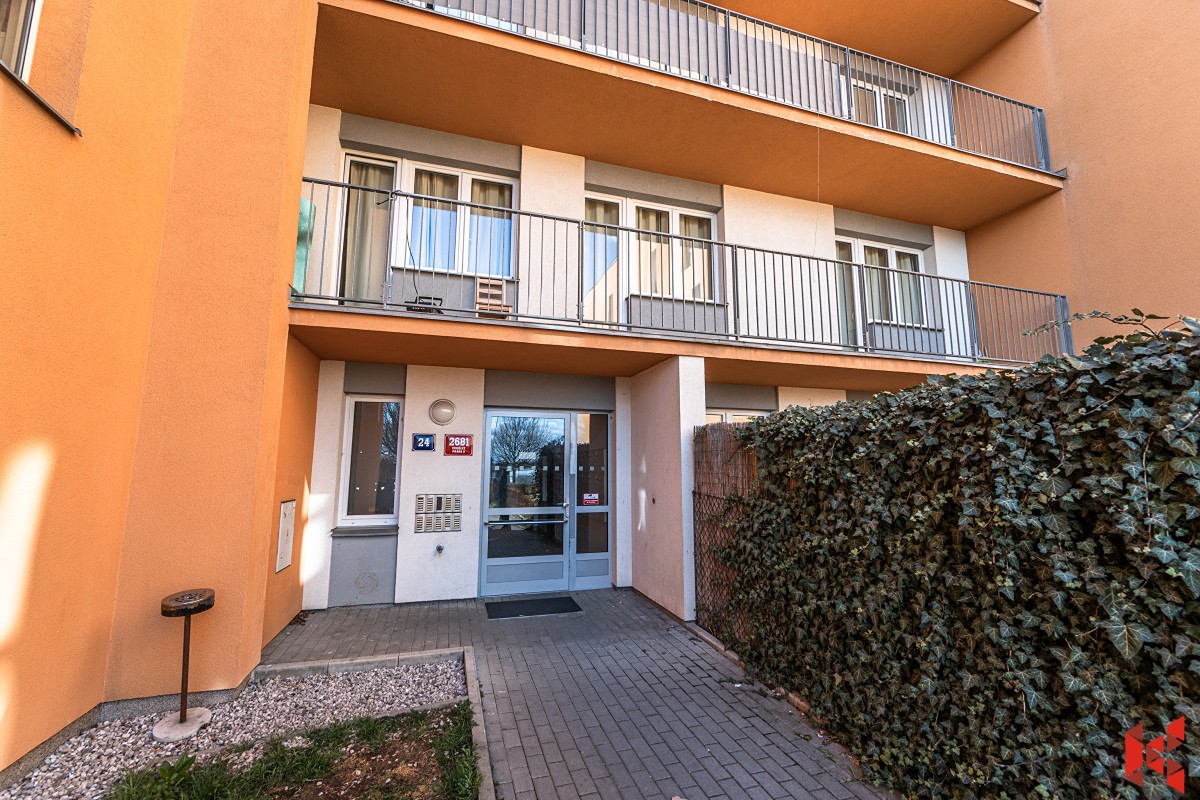 Pronájem byt 1+kk - Radouňova 2682, Praha Stodůlky, 28 m² - 5