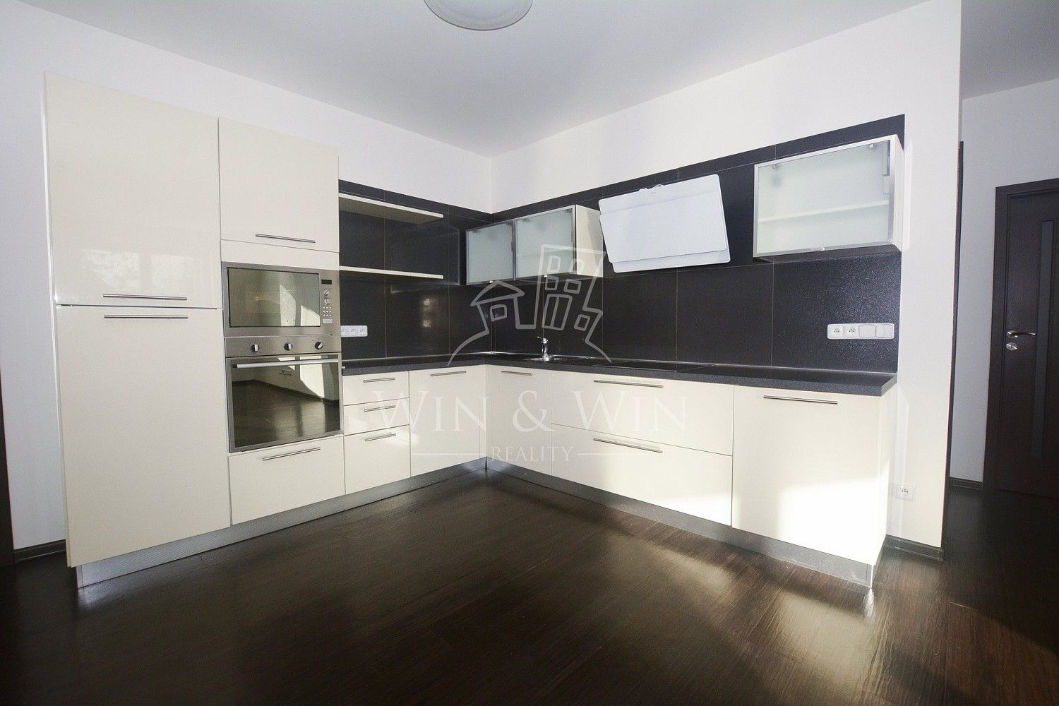 Byt 4+kk · 124 m² · Praha - Horní Počernice, okres Praha 20, Hlavní město Praha - 3