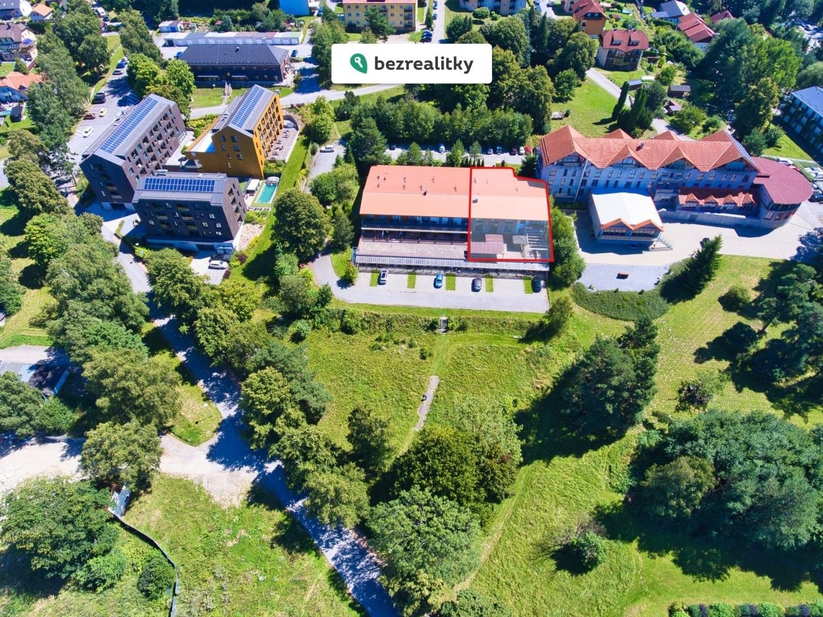 Prodej rodinný dům - Lipno nad Vltavou, 930 m²