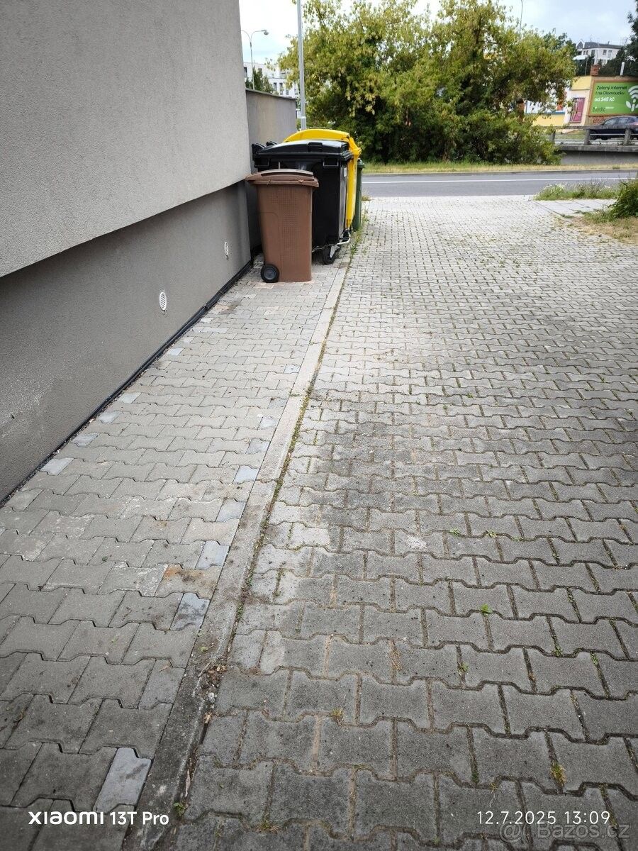 Pronájem garáž - Olomouc, 779 00