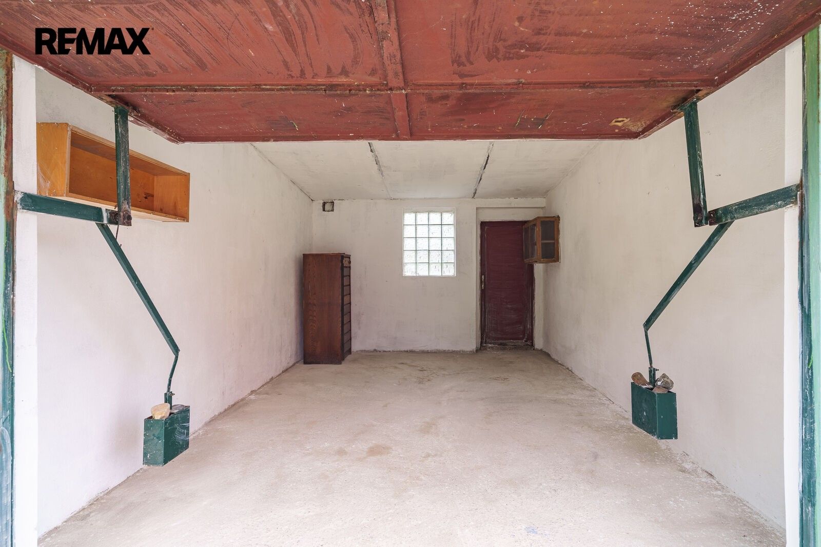 Garáže, Měcholupy, 21 m² - 2