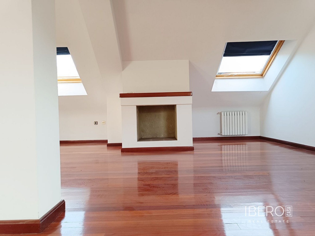 5+kk, Lena, Španělsko, 234 m² - 1