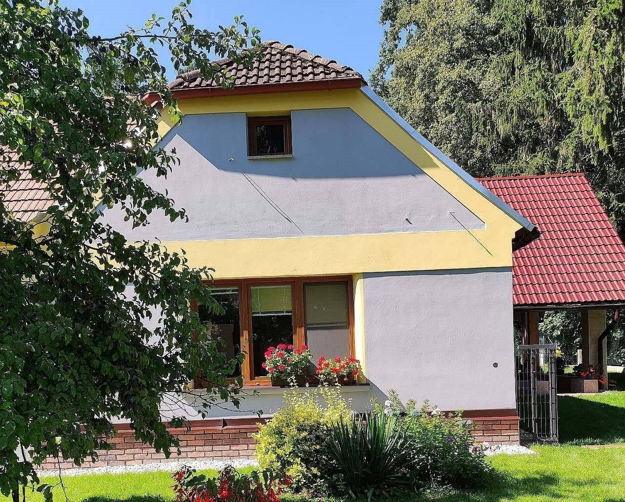 Chaty, Hůrky u Lišova, Jihočeský kraj