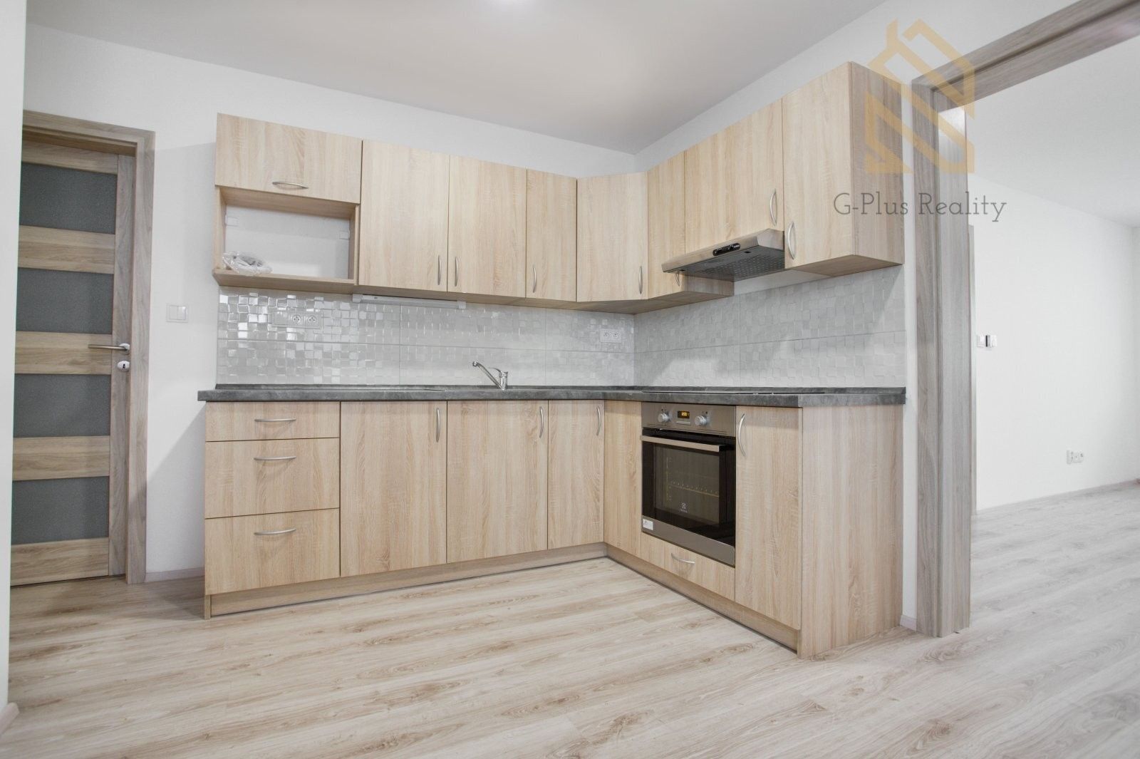 Pronájem byt 2+1 - Žižkova, Lenešice, 59 m²