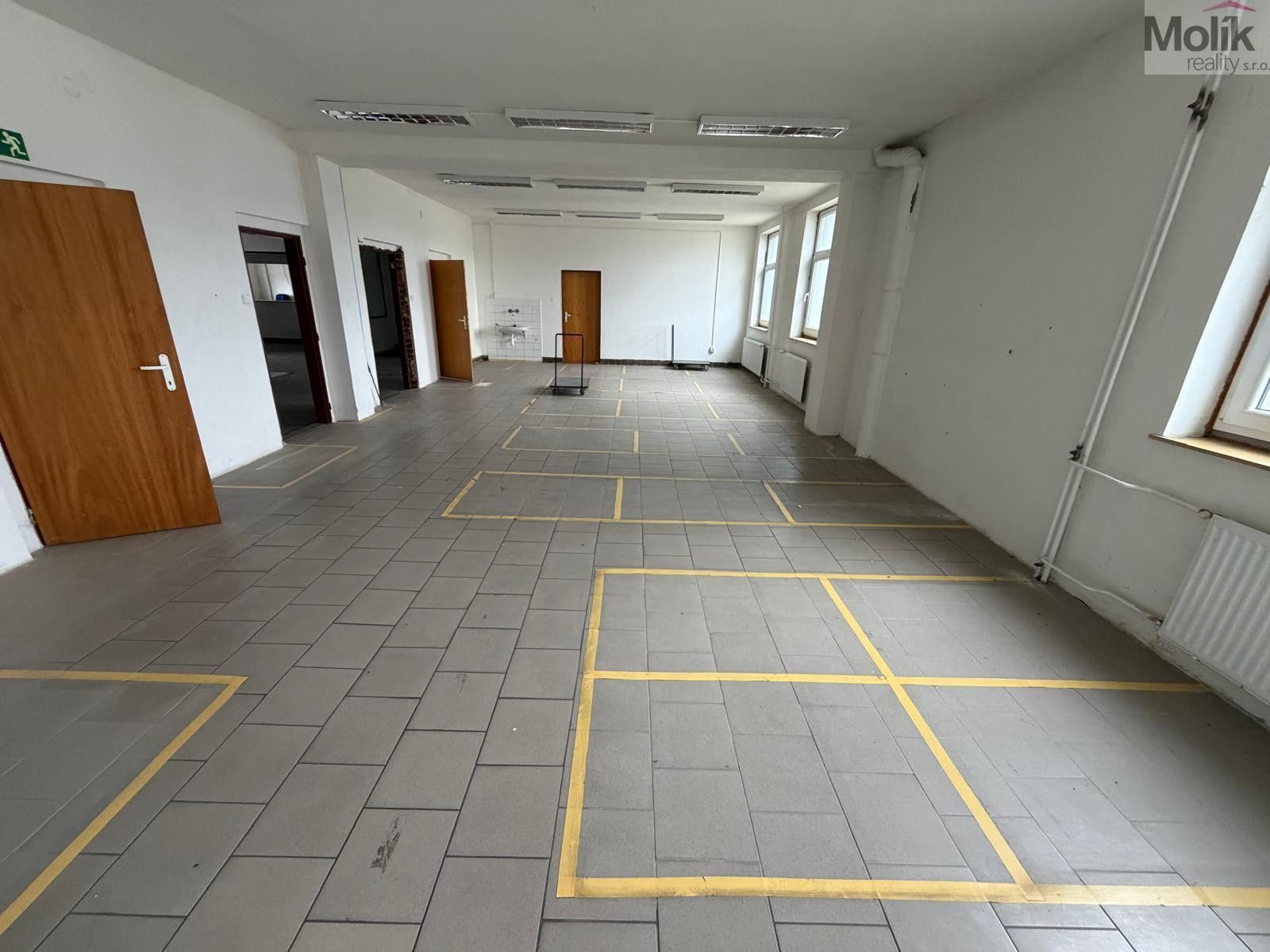 Sklad · 1 150 m² · Na Astře, Žatec - 4