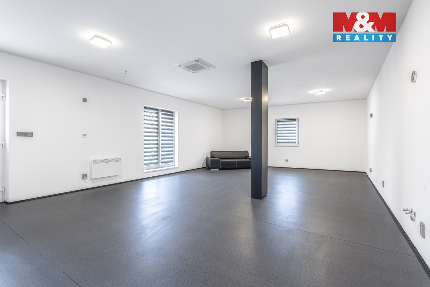 Obchodní prostory · 65 m² · Panešova, Mělník - 3