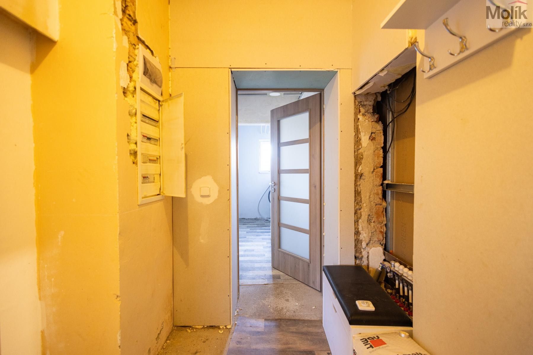 Prodej rodinný dům - Rudé armády, Brandov, 330 m²