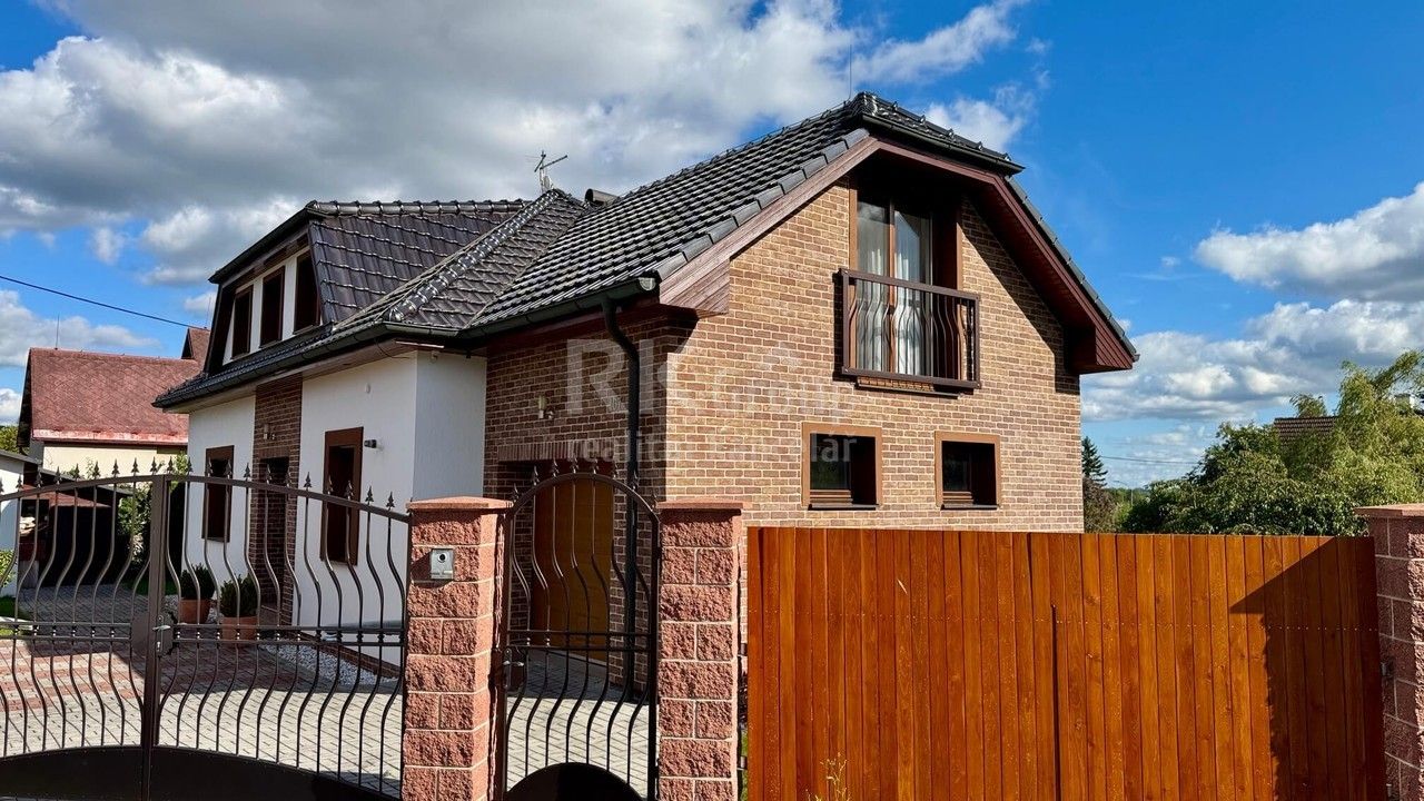 Rodinný dům, 213 m²