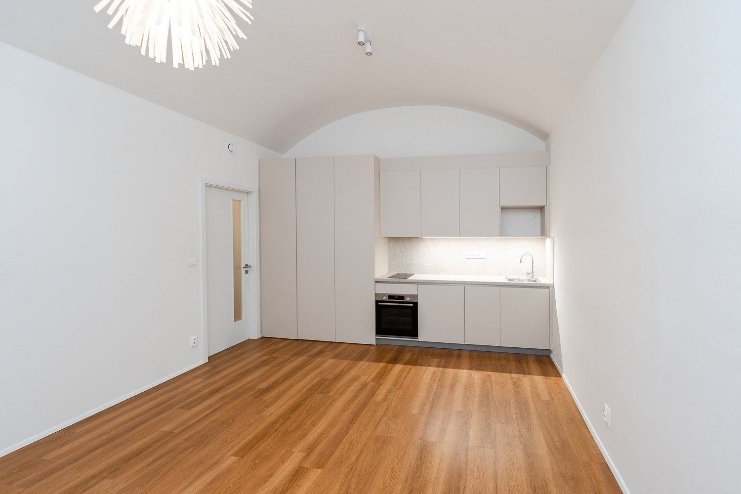 Prodej byt 2+kk - Praha - Smíchov, okres Praha 5, Hlavní město Praha, 46 m² - 5
