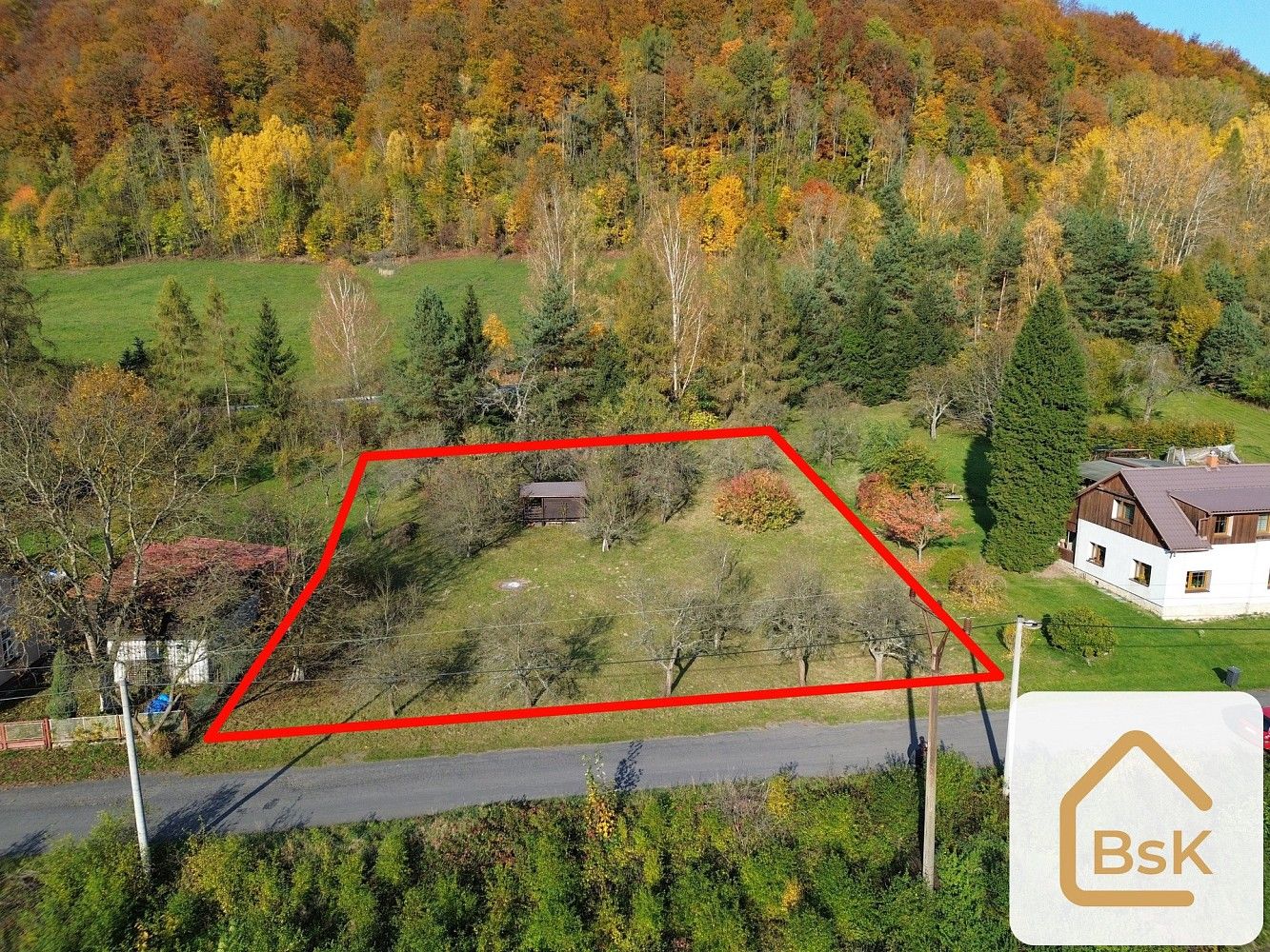Pozemek pro bydlení, 2 069 m²