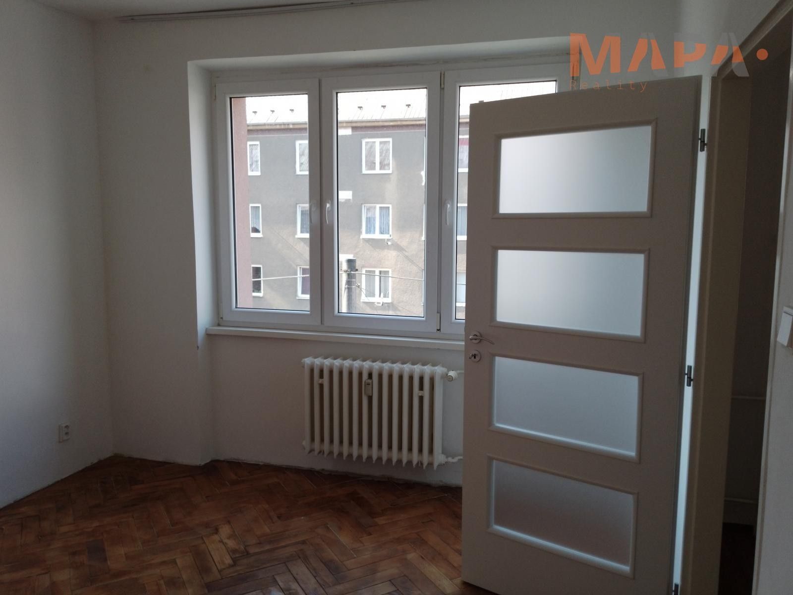 2+1, Ervěnická , Jirkov, 55 m² - 2