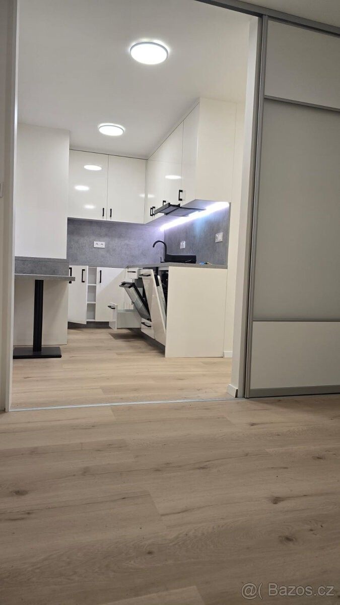 Prodej byt - Praha, 100 00