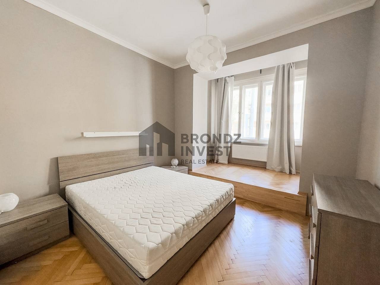 Pronájem byt 2+kk - Zelená, Praha 6, 50 m² - 2