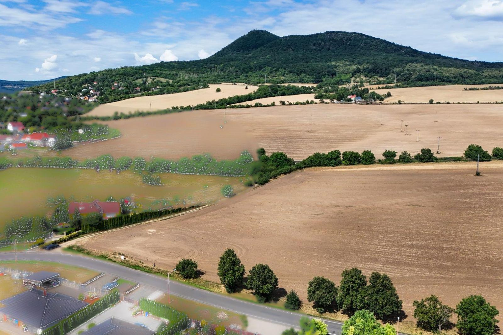 Prodej pozemek pro bydlení - Lhotka nad Labem, 3 649 m² - 5