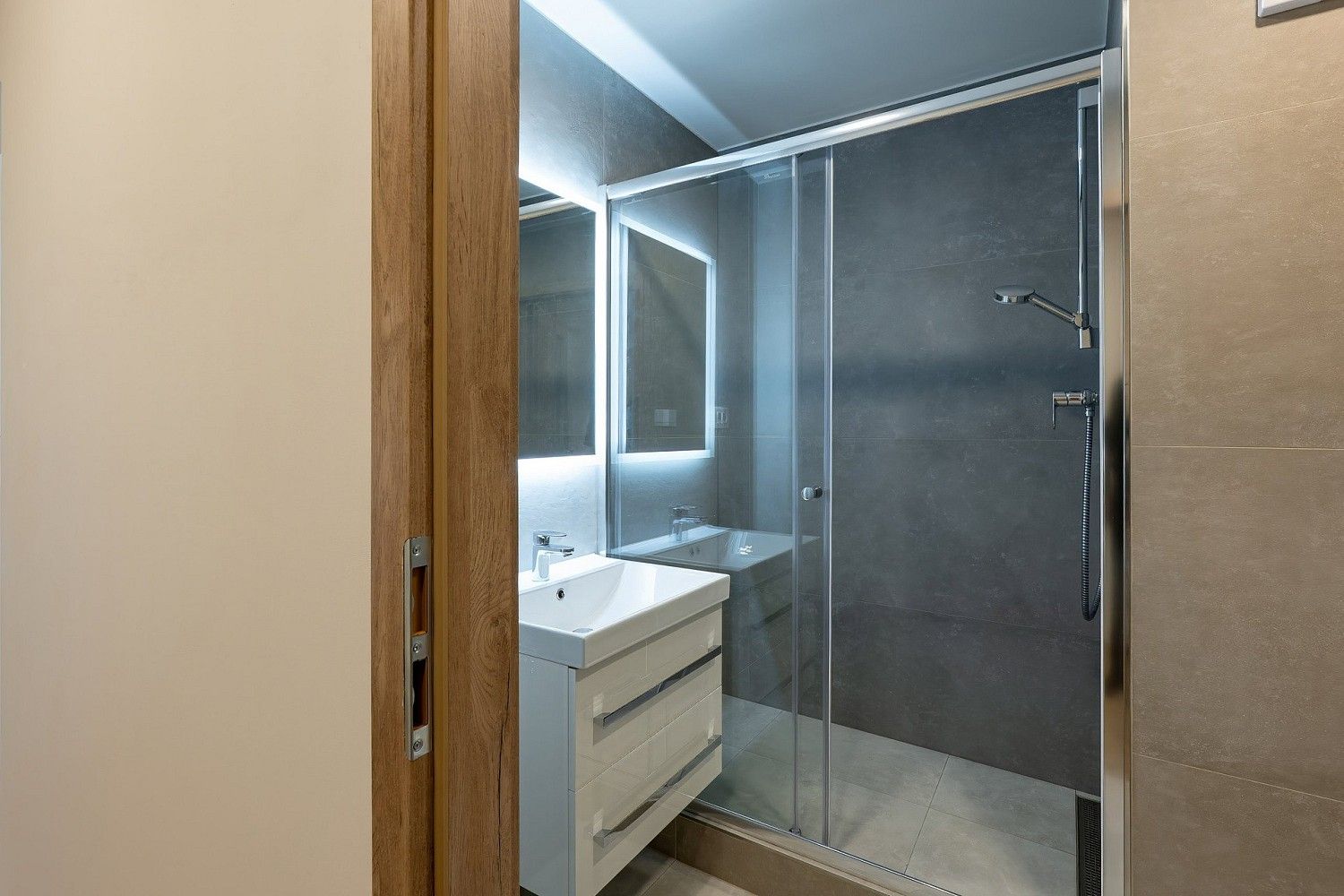 Byt 2+kk · 39 m² · Přátelství, Praha 10 - Uhříněves - 3