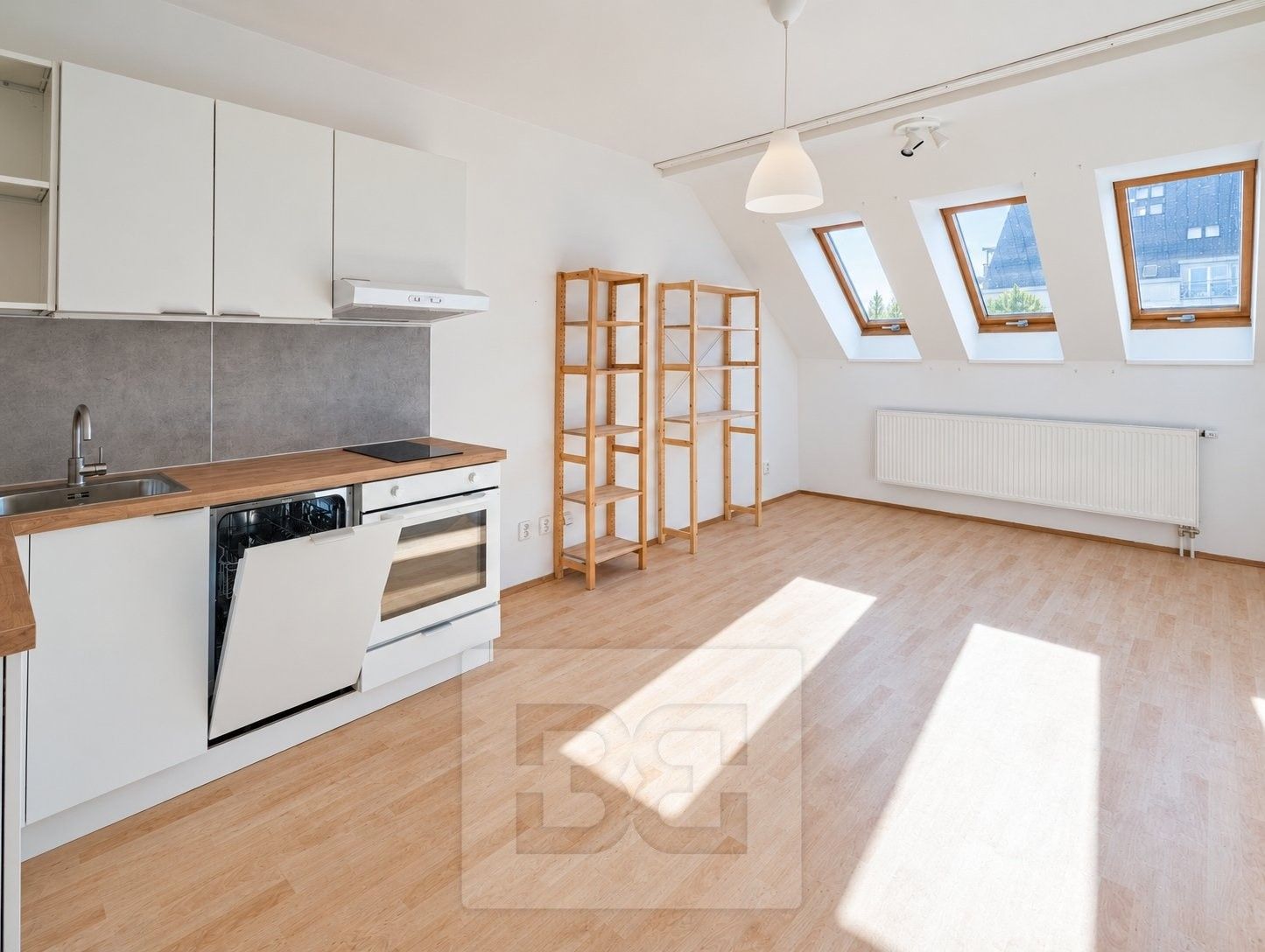 1+kk, Herlíkovická 1021, Praha Kbely, 30 m² - 1