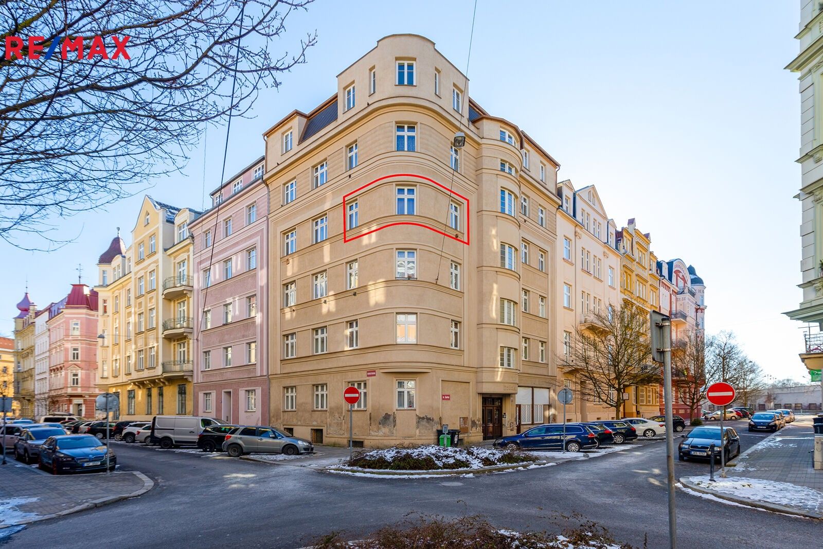 Pronájem byt 2+kk - K. Čapka, Karlovy Vary, 48 m²
