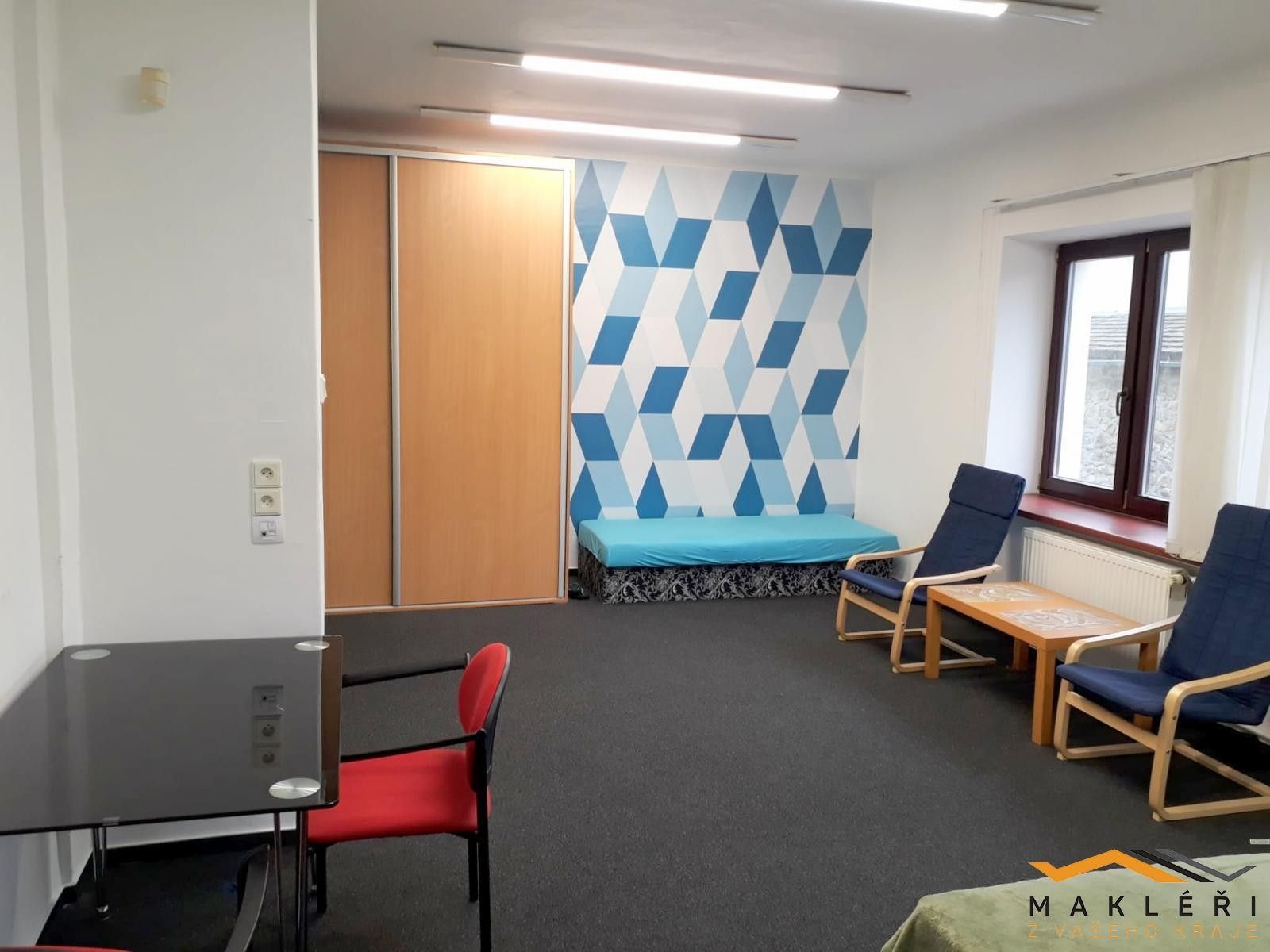 Pronájem byt 1+1 - Věžní , Jihlava, 45 m²