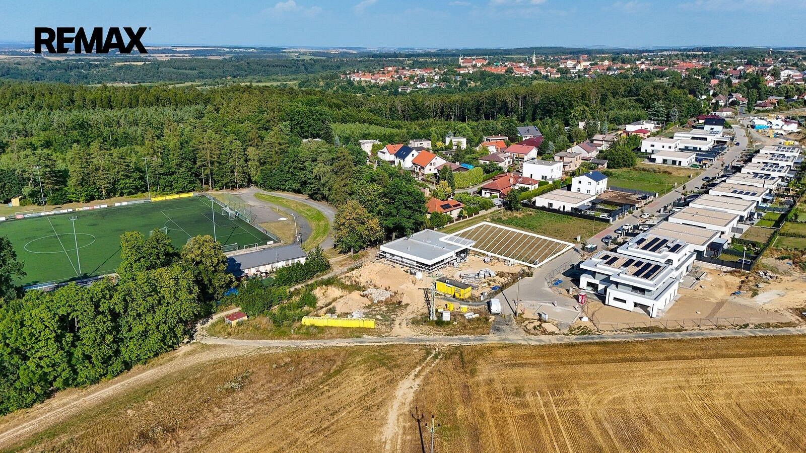 Pozemky pro bydlení, Kostelec nad Černými lesy, okres Praha-východ - 1