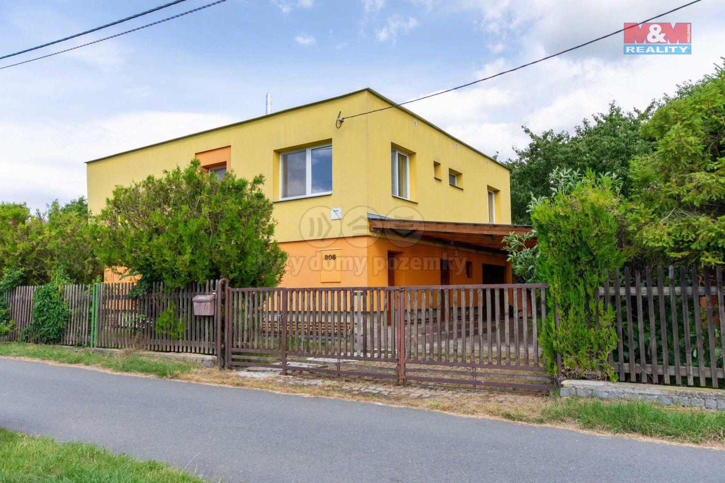 Prodej rodinný dům - Loučky, Zátor, 200 m²